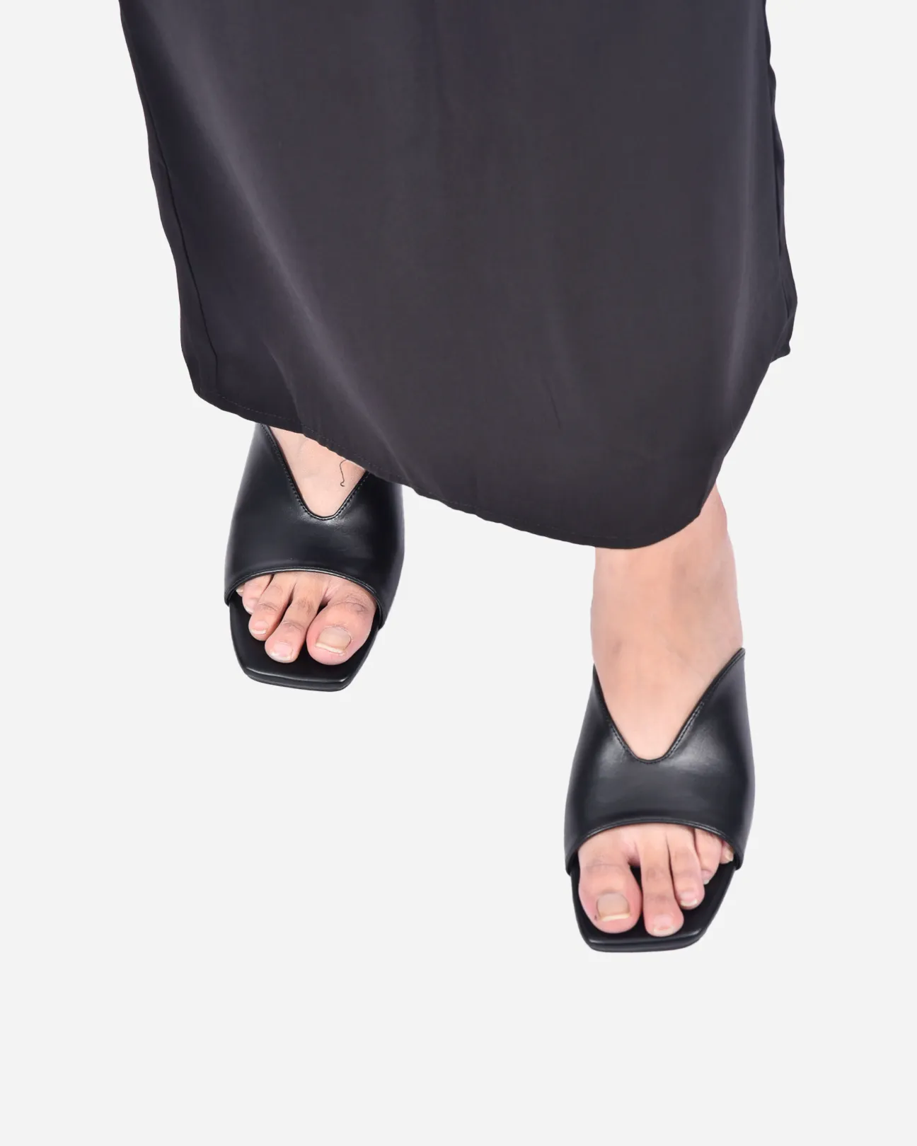 AMARA HEELS IN BLACK