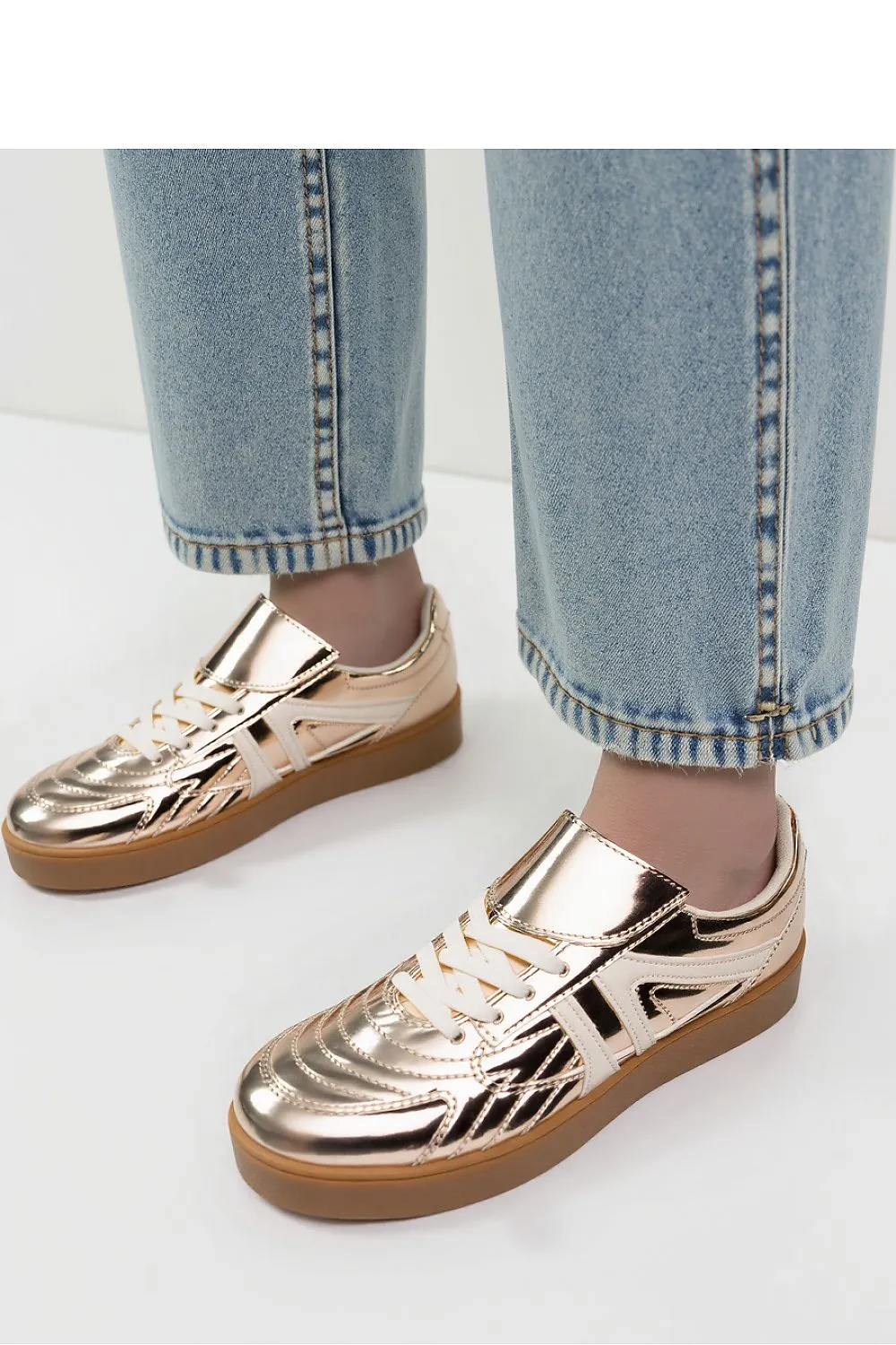 Ballet flats