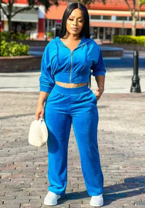 Casual Velvet Hooded Two-Piece Tracksuit with Relaxed Fit