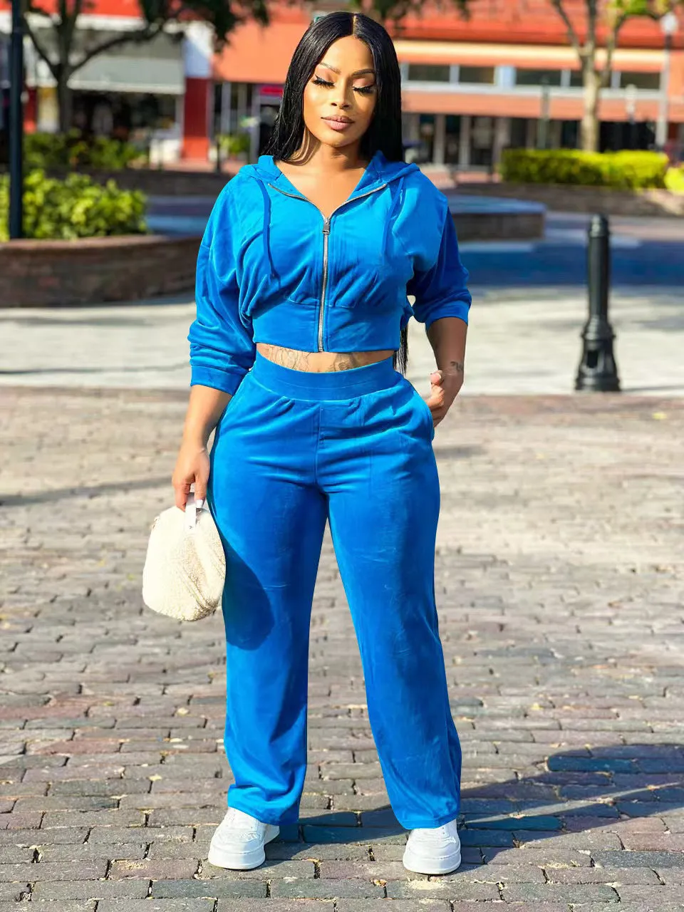 Casual Velvet Hooded Two-Piece Tracksuit with Relaxed Fit