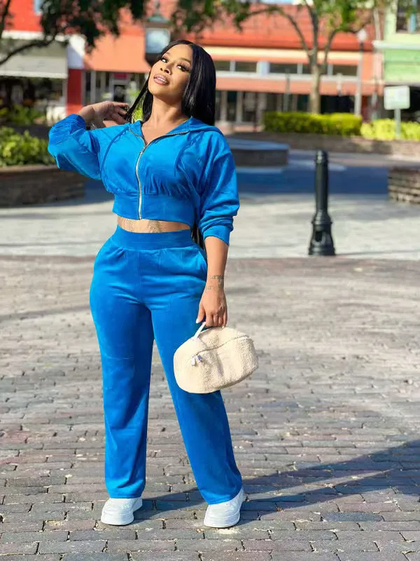 Casual Velvet Hooded Two-Piece Tracksuit with Relaxed Fit