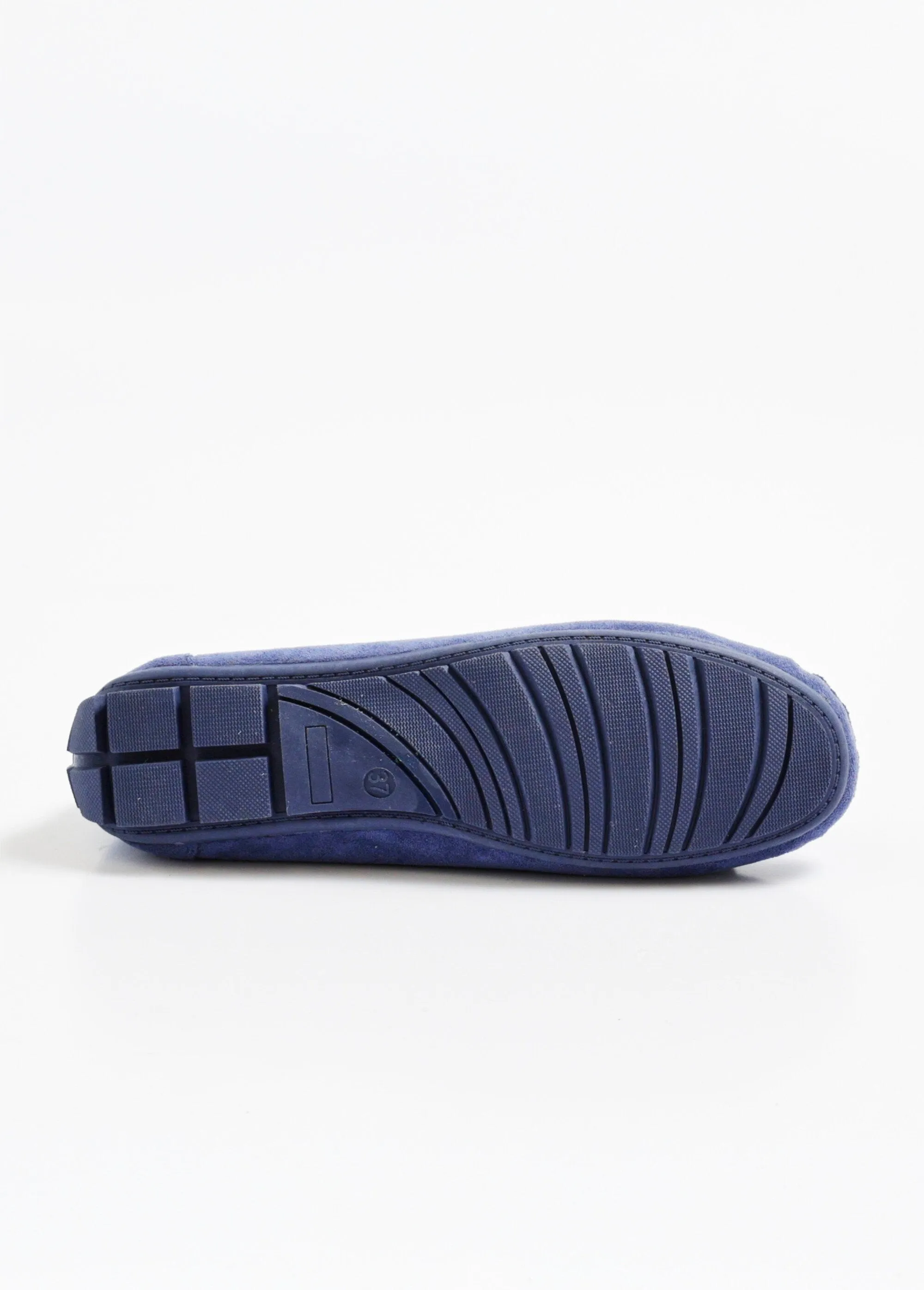 Chic suede-look loafers with bow