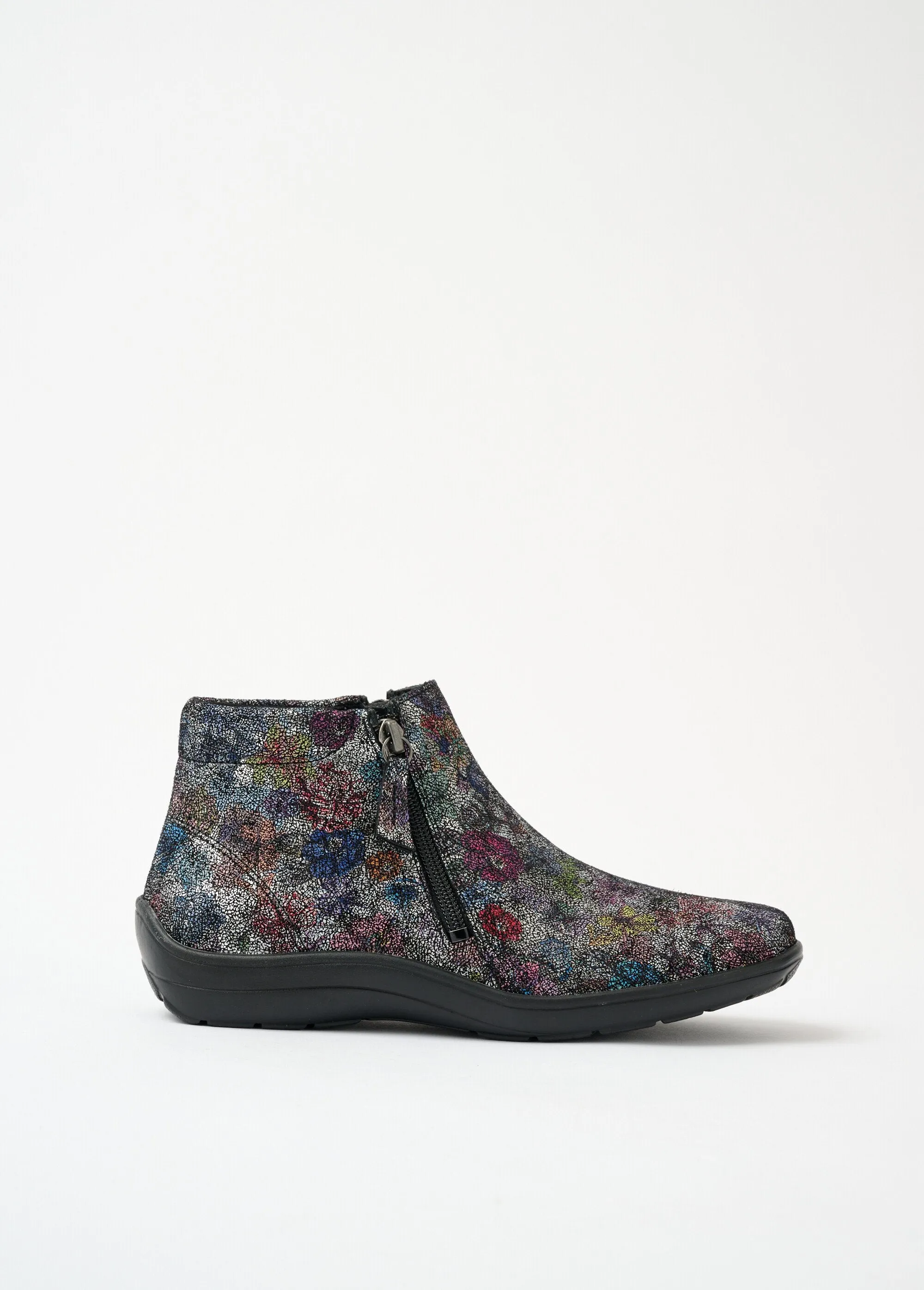 Comfort width zipped low boots in fancy leather