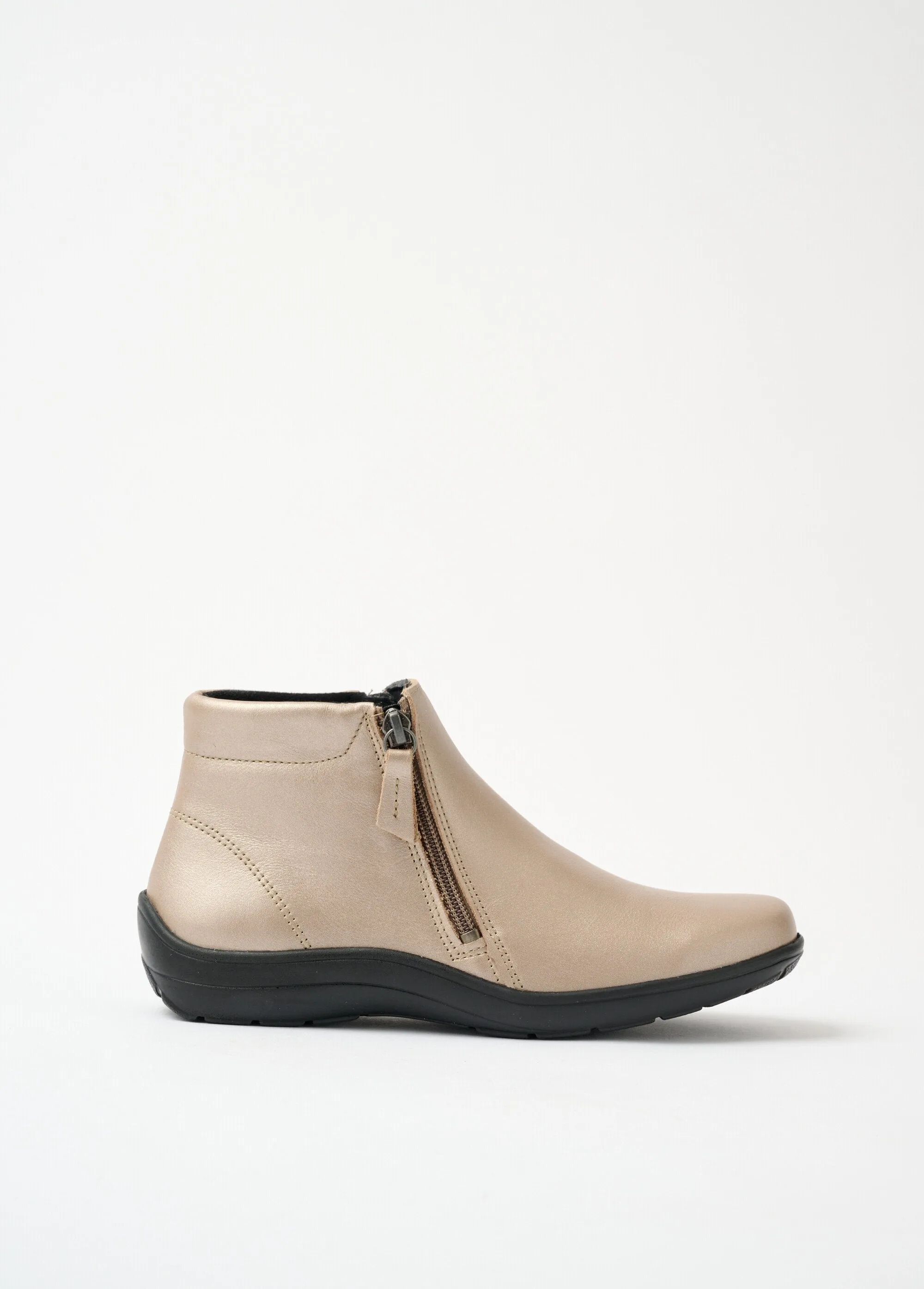 Comfort width zipped low boots in fancy leather