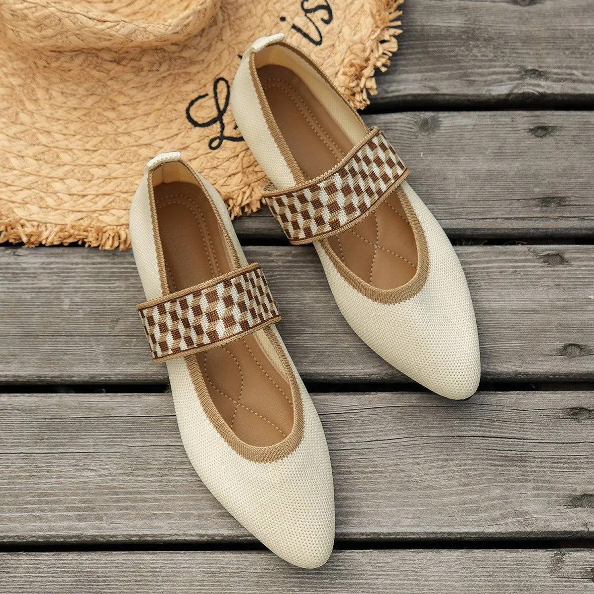 Effortlessly Chic Striped Flats – Comfortable, Stylish, and Perfect for Everyday