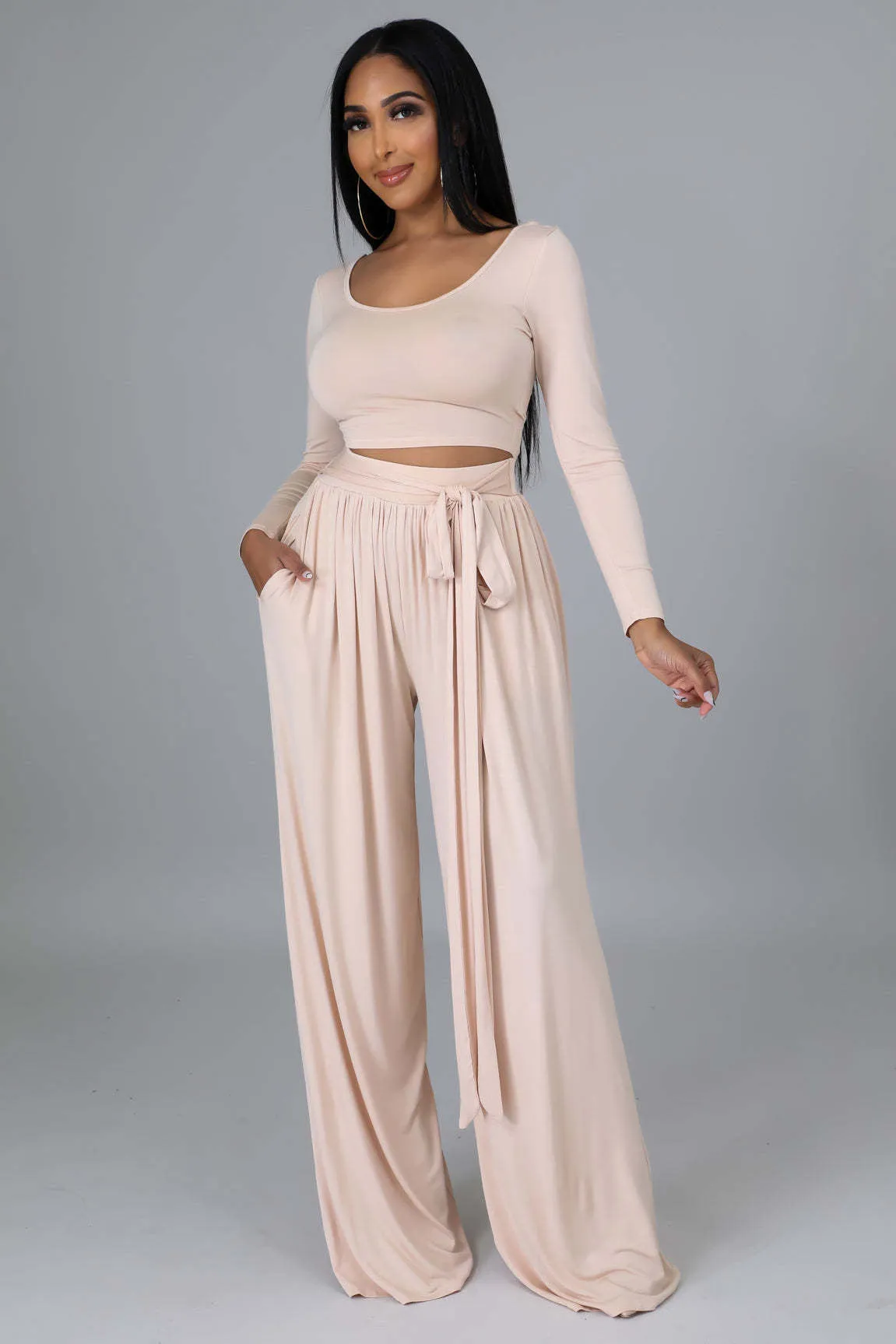 Elegant Round Neck Crop Top and Flowing Wide-Leg Trousers Two-Piece Set