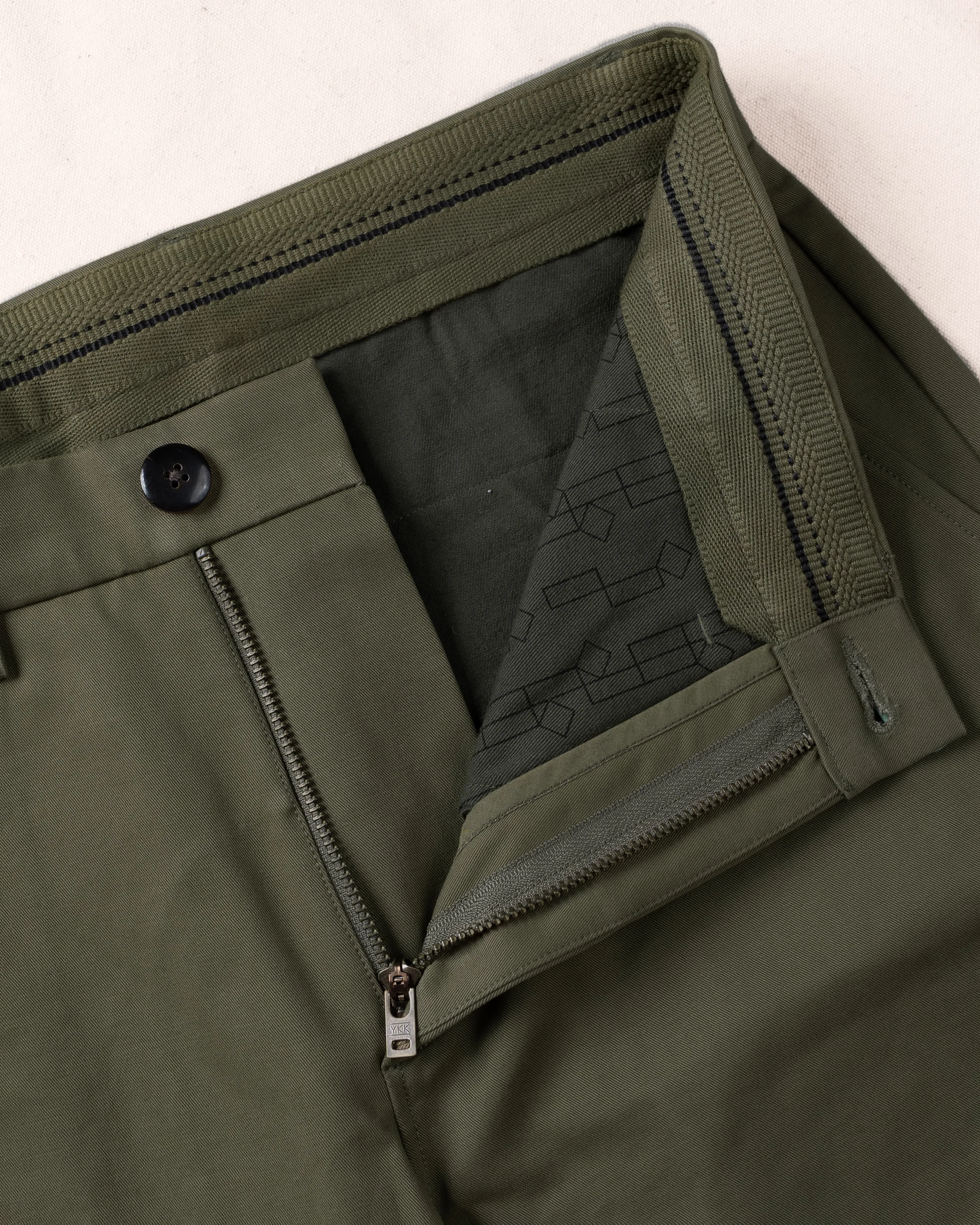 Faro in Light-weight Cotton Twill