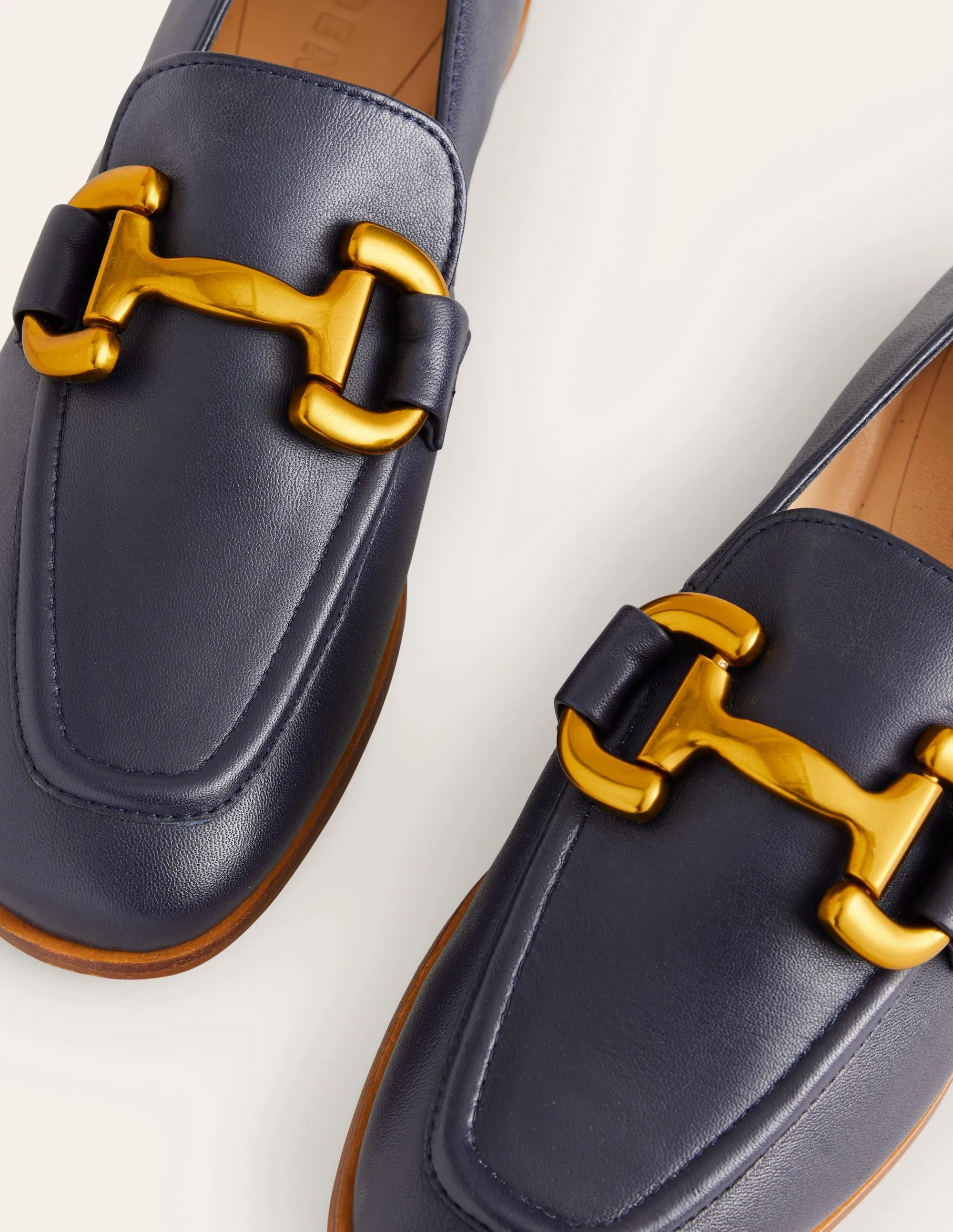 Iris Loafer mit Trensendetail-Marineblau