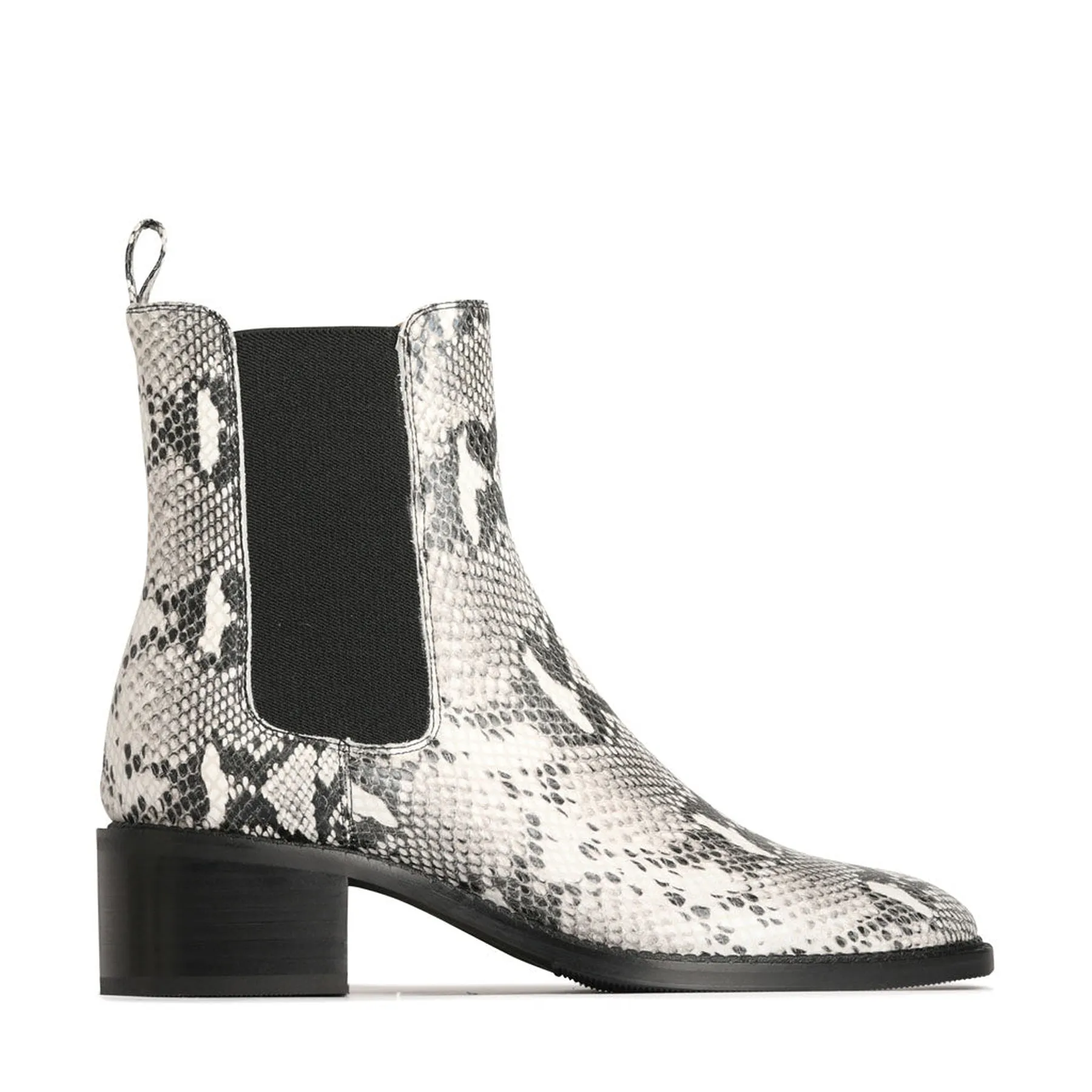 KENIA LEATHER CHELSEA BOOTS
