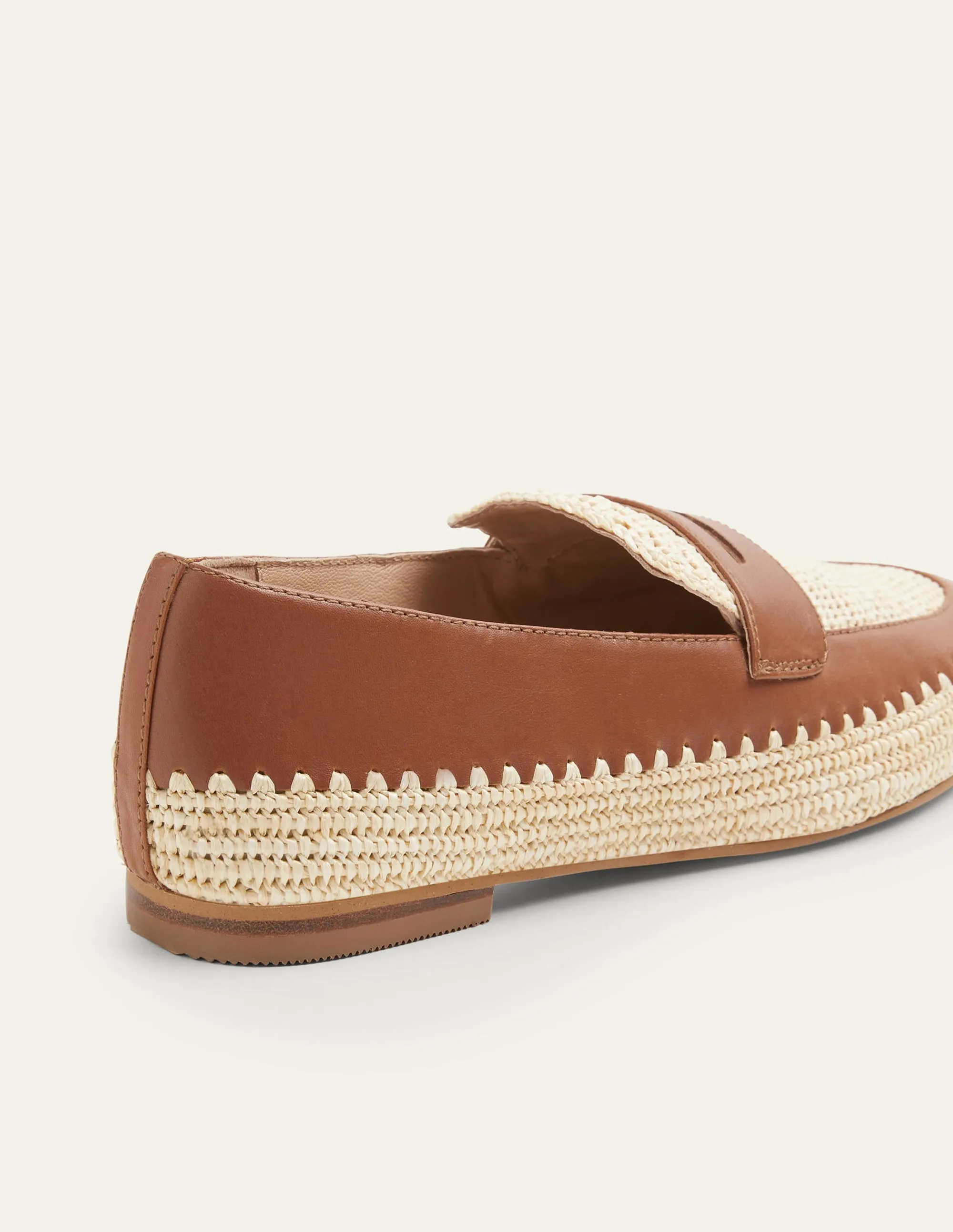 Lydia Loafer mit Bastdetail-Hellbraun