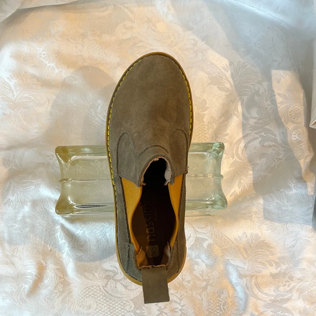 NASSIMA OLBA KHAKI SUEDE