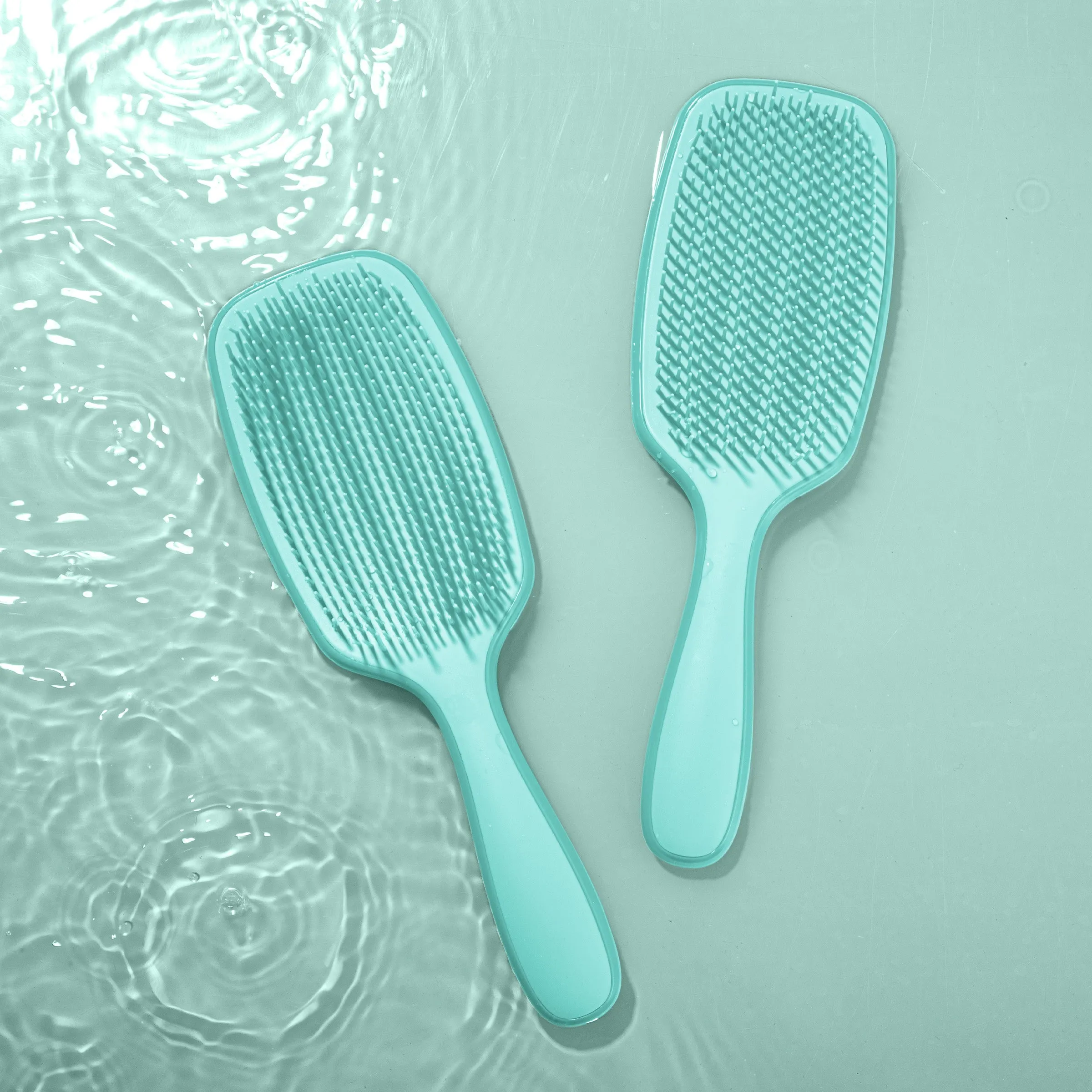 No Fuss Detangler Brush - Glossy Turquoise