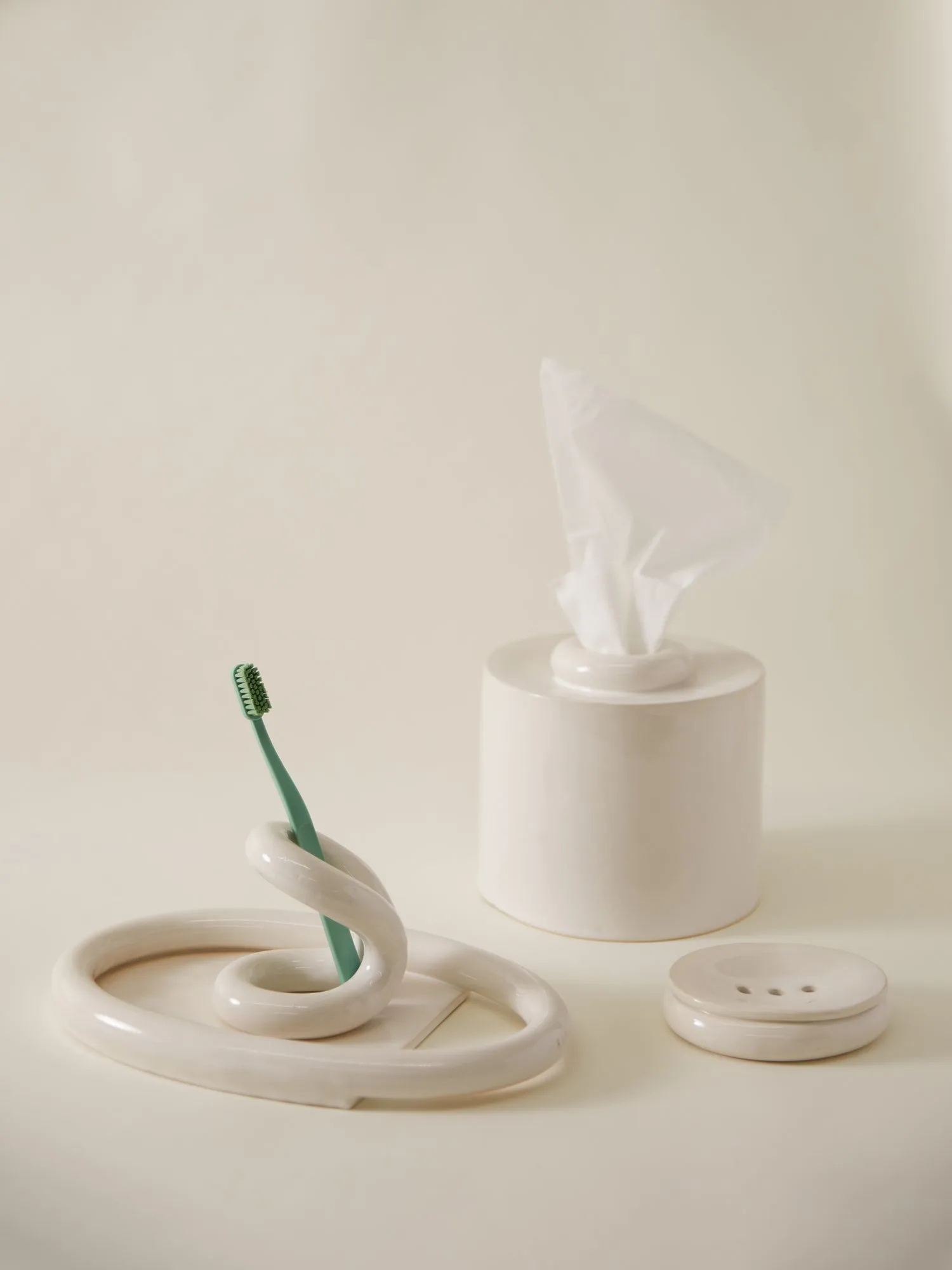 Ood Toothbrush Holder, Glossy White