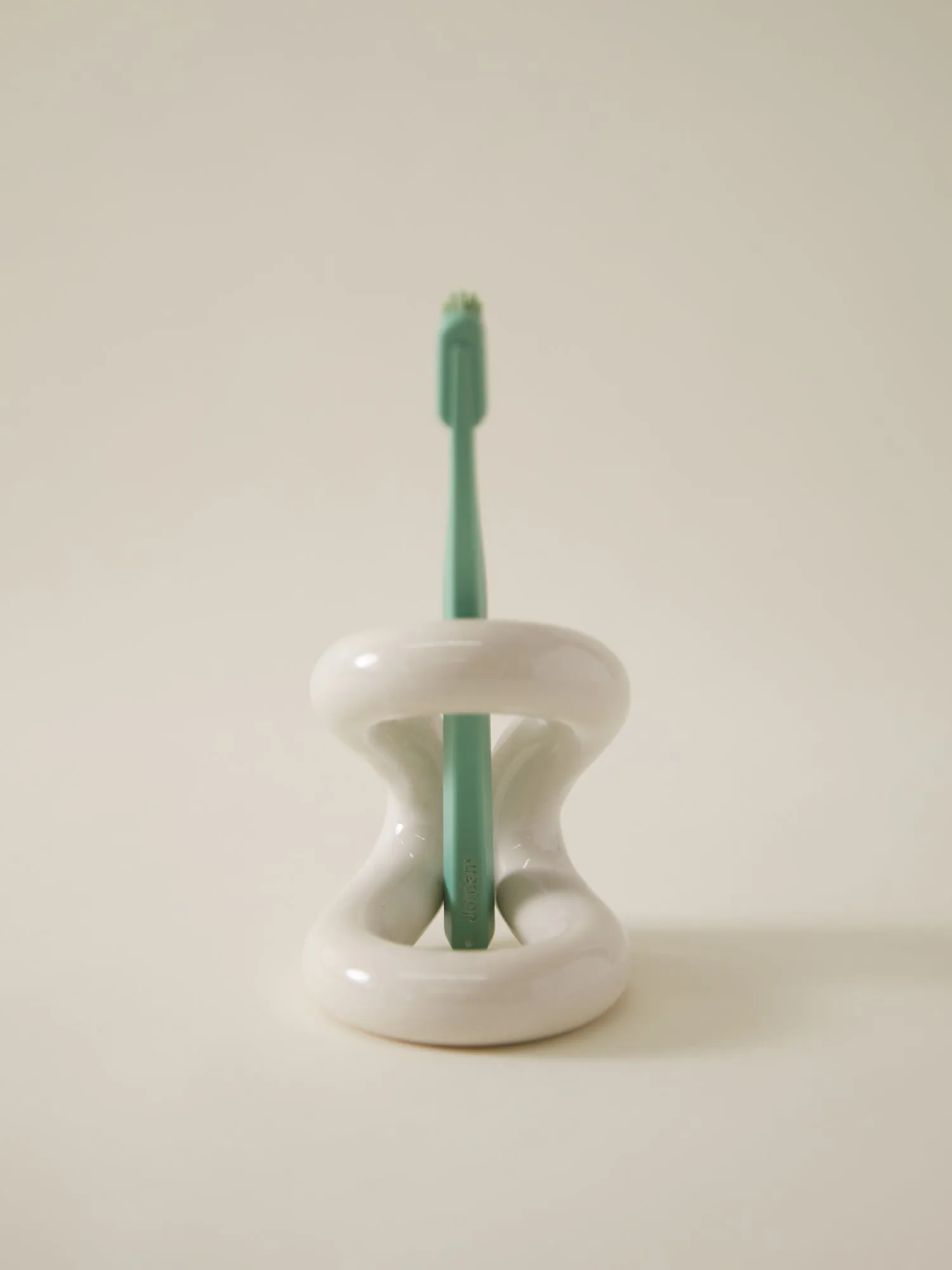 Ood Toothbrush Holder, Glossy White