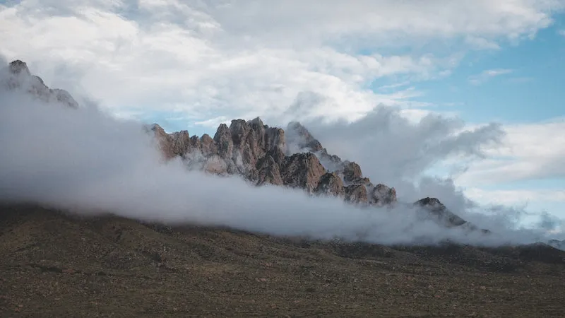 Photography: Through the Peaks