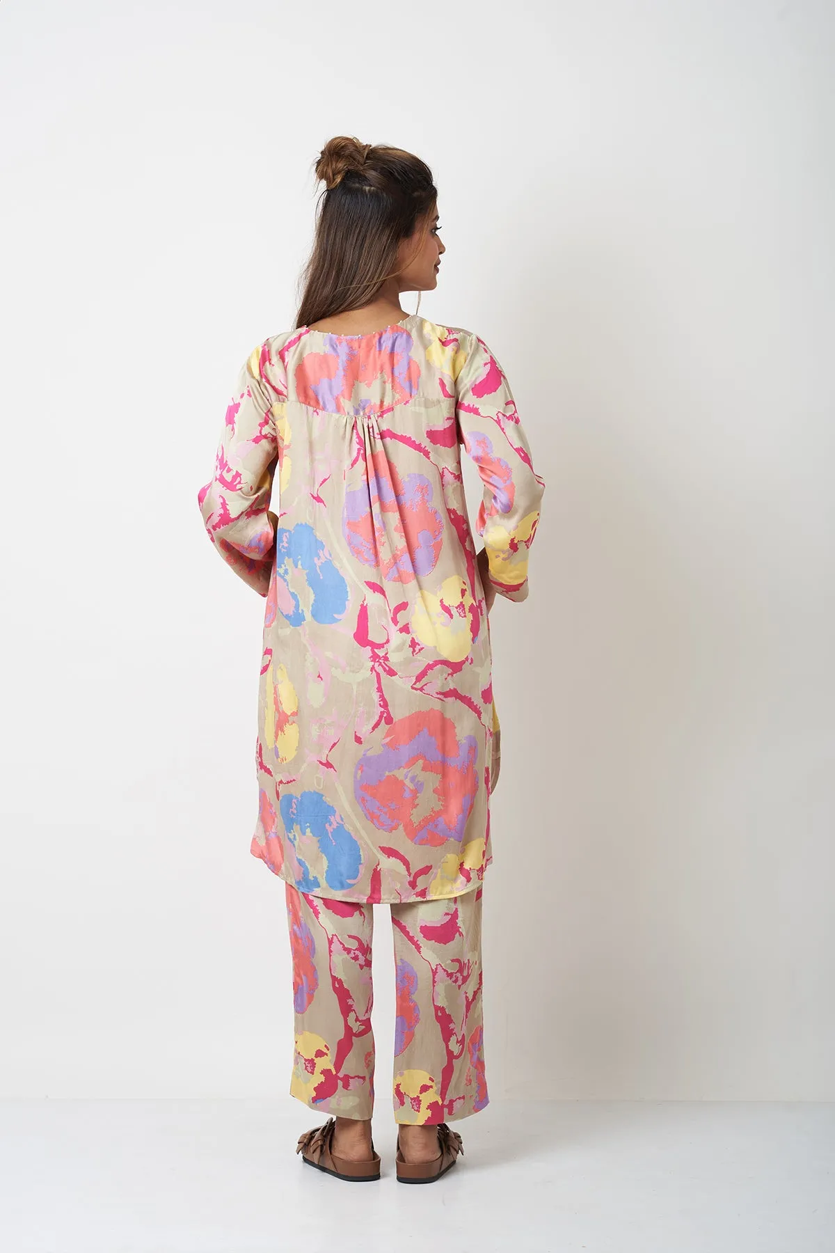 SHORT LENGTH CO-ORD SET - MULTICOLOUR
