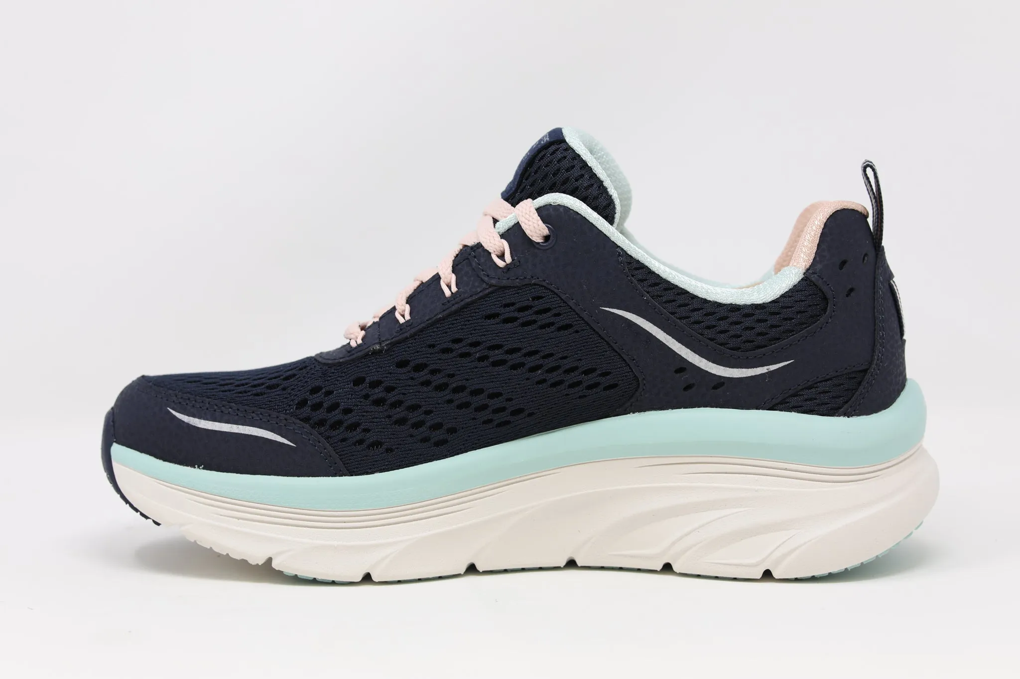 Skechers D'Lux Walker Infinite Motion