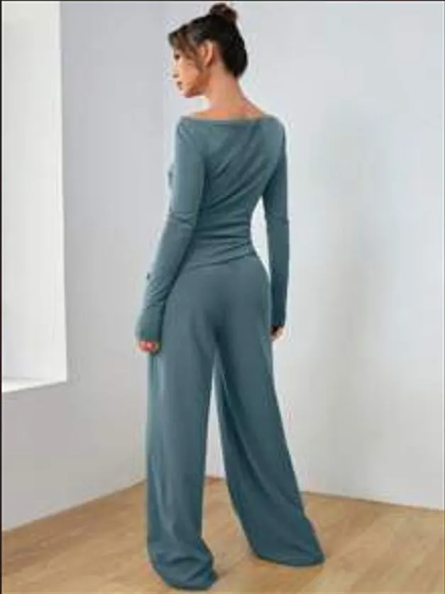 Sophisticated Solid Two-Piece Set with Long Sleeve Top and Wide-Leg Pants