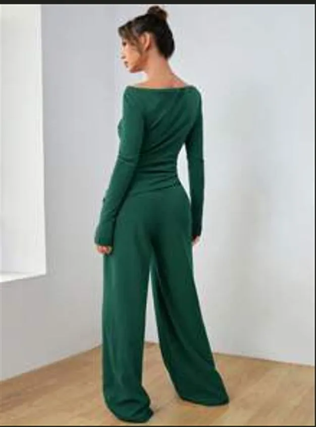 Sophisticated Solid Two-Piece Set with Long Sleeve Top and Wide-Leg Pants
