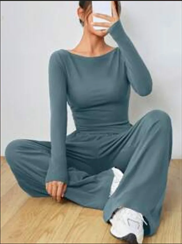 Sophisticated Solid Two-Piece Set with Long Sleeve Top and Wide-Leg Pants