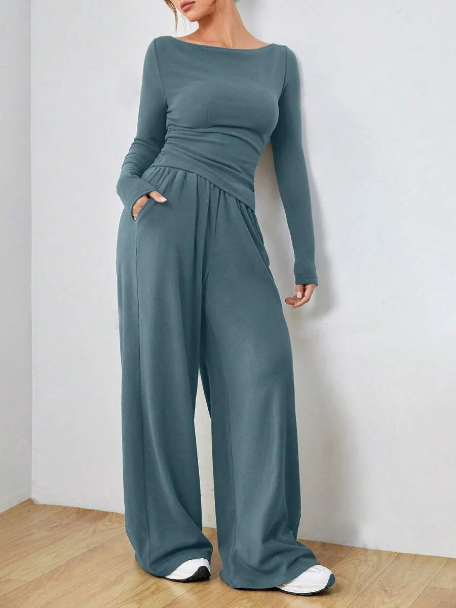 Sophisticated Solid Two-Piece Set with Long Sleeve Top and Wide-Leg Pants