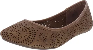 Sun   Stone Womens Sophia Perforated Slip On Flats Tan 11 Medium (B,M)