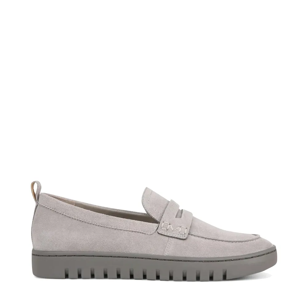 Vionic Women's Uptown Slip On Suede Loafer (Light Grey)