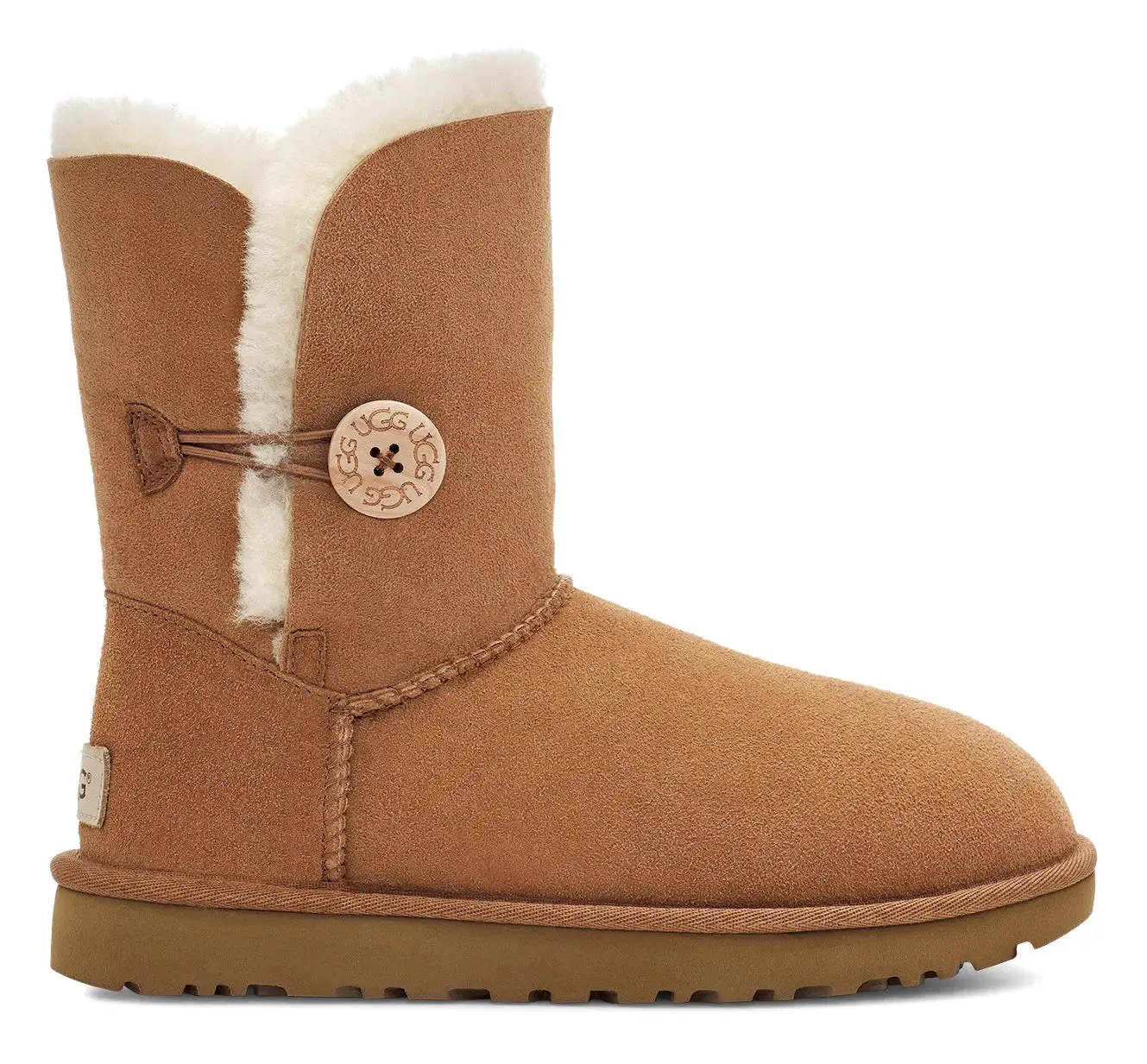 Women’s UGG Bailey Button II – Versatile Sheepskin Boot with Cozy Comfort