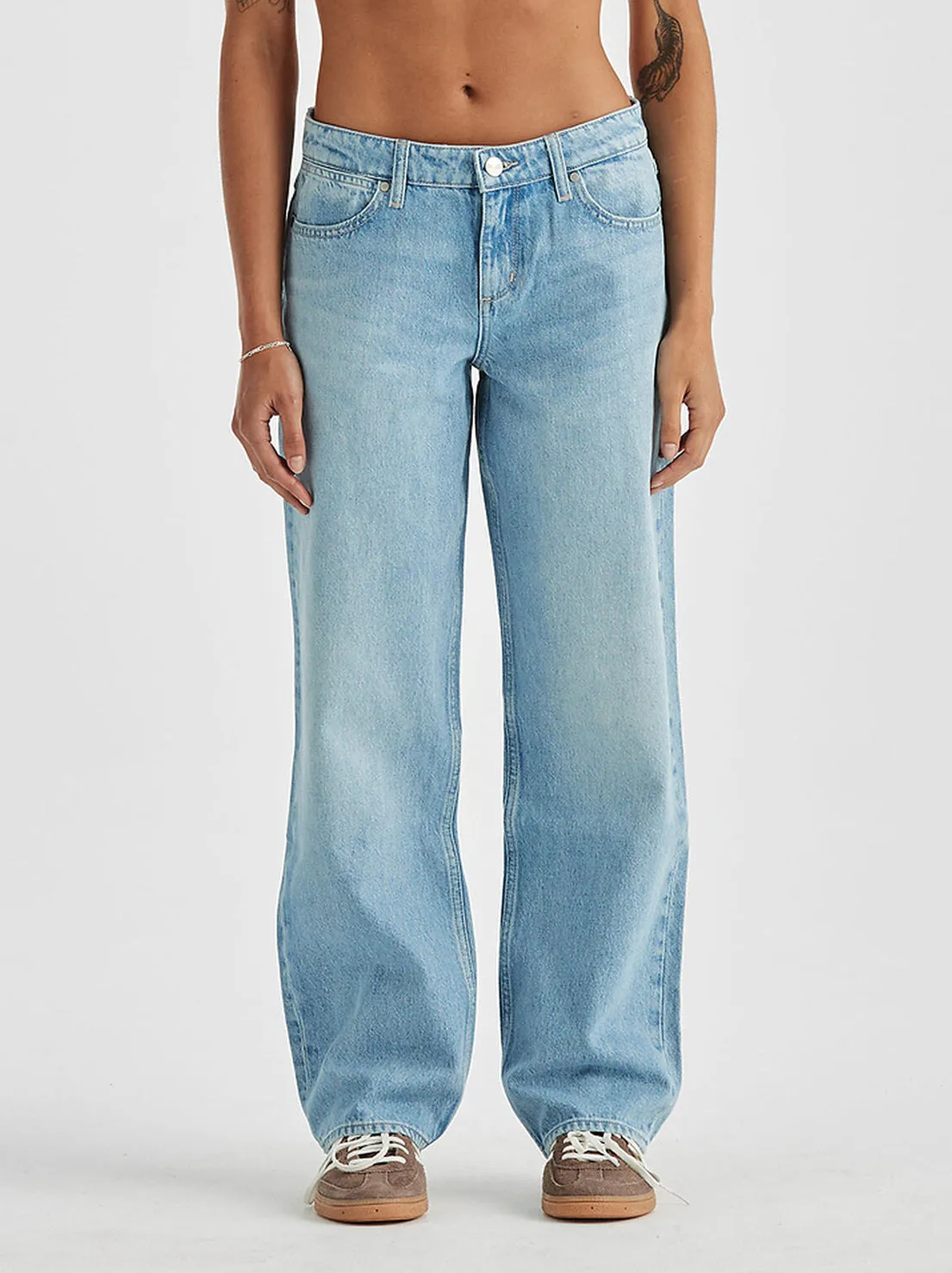 Wrangler - Low Bella Baggy Jeans - Mantra Blue